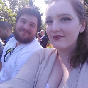 Meet your Posher, Caitlin